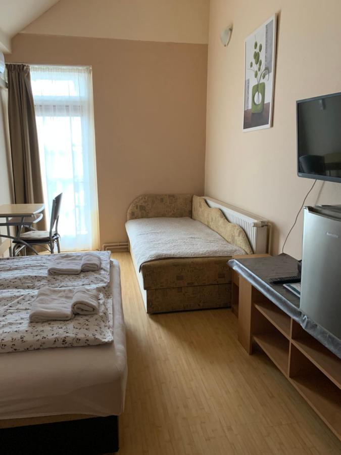Hotel Palma Panzio Kaposvár Zewnętrze zdjęcie