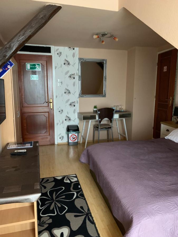 Hotel Palma Panzio Kaposvár Zewnętrze zdjęcie